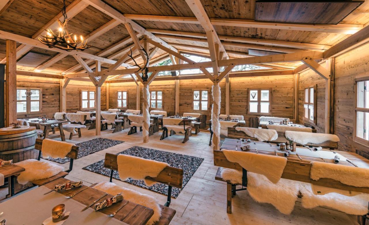 Landgasthof Hirschen Hohenems Esterno foto