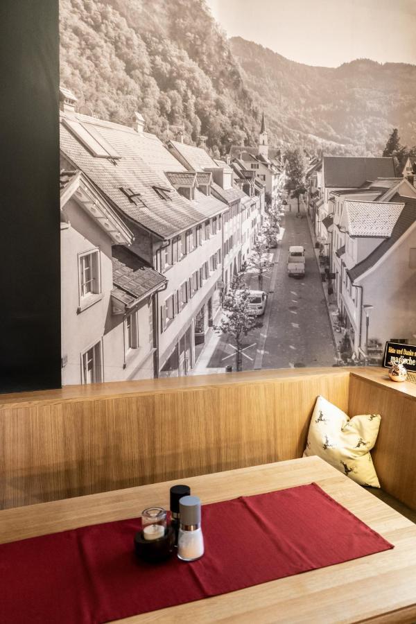 Landgasthof Hirschen Hohenems Esterno foto
